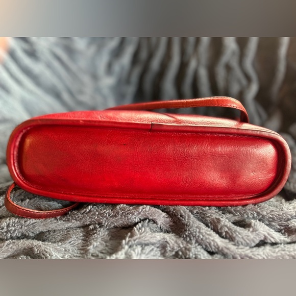 Brighton vintage croc embossed shoulder bag - Picture 5 of 10